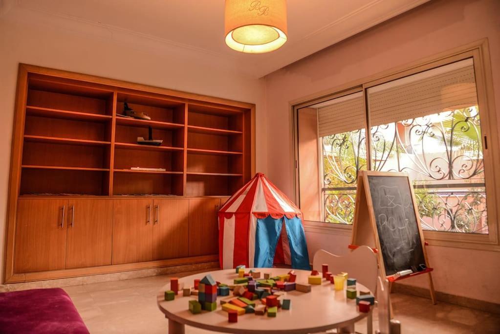 Beautiful, Great Equipped 122 M Holiday Apartment Near Majorelle Garden And Gueliz With Pool Views And A Large Balcony And Terrace Marrakesh Luaran gambar