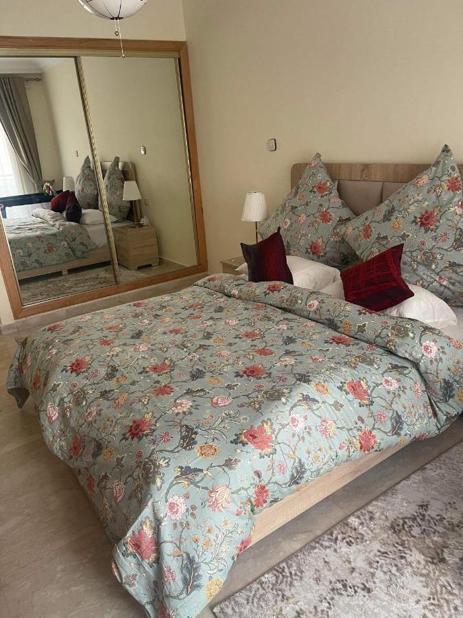 Beautiful, Great Equipped 122 M Holiday Apartment Near Majorelle Garden And Gueliz With Pool Views And A Large Balcony And Terrace Marrakesh Luaran gambar
