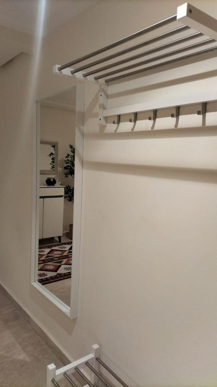 Beautiful, Great Equipped 122 M Holiday Apartment Near Majorelle Garden And Gueliz With Pool Views And A Large Balcony And Terrace Marrakesh Luaran gambar