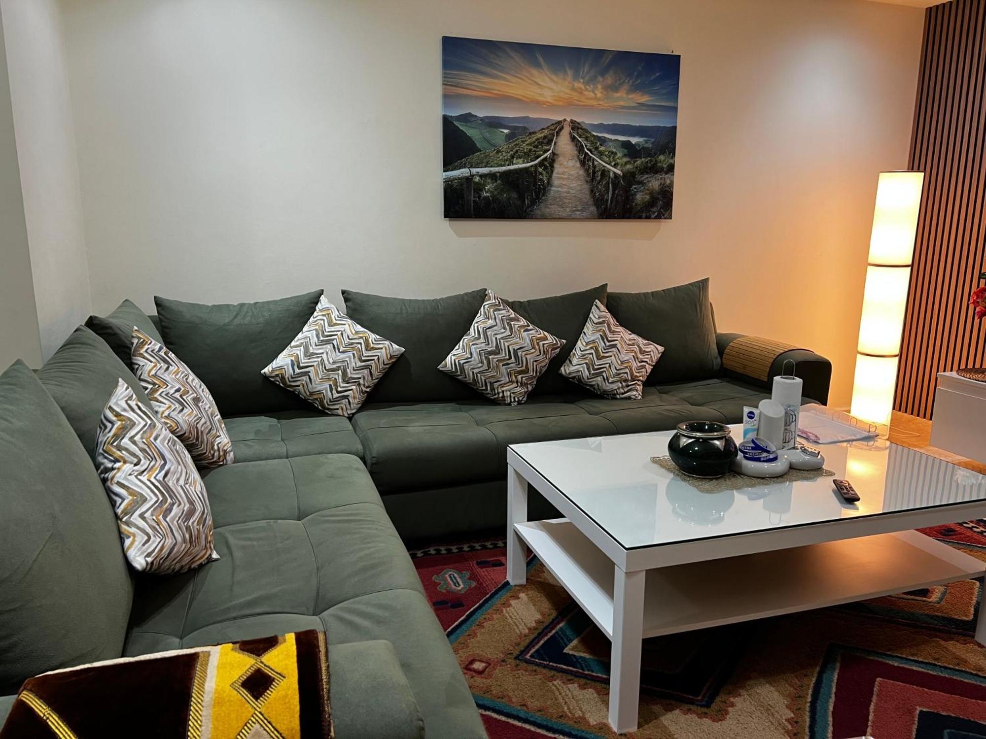 Beautiful, Great Equipped 122 M Holiday Apartment Near Majorelle Garden And Gueliz With Pool Views And A Large Balcony And Terrace Marrakesh Luaran gambar